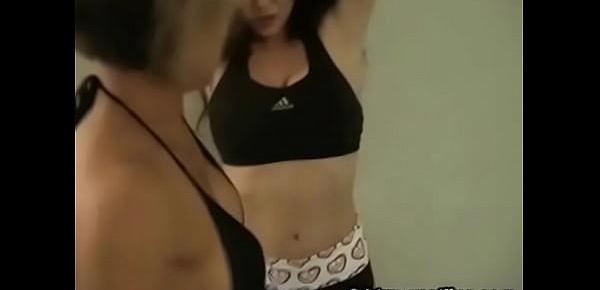trendsBelly Punching Babes